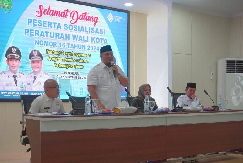 Wakil Walikota Bengkulu Buka Sosialisasi Program Jaminan Sosial Ketenagakerjaan