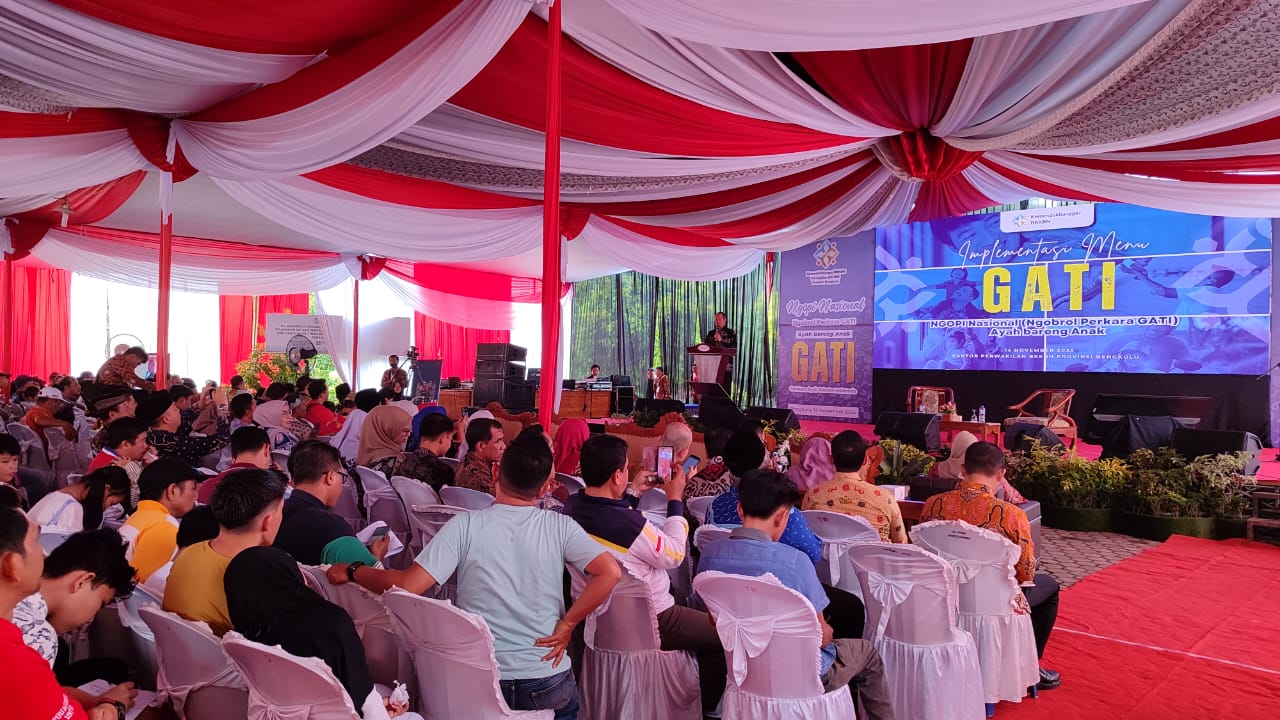 GATI BKKBN Kampanyekan Ayah Jangan Main HP Aja !! BKKBN Bengkulu Peringati Hari Ayah Nasional