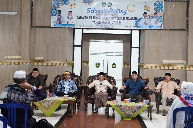 Kembali Utuh, Ini Pesan Bupati Gusnan kepada 136 Jamaah Haji Bengkulu Selatan
