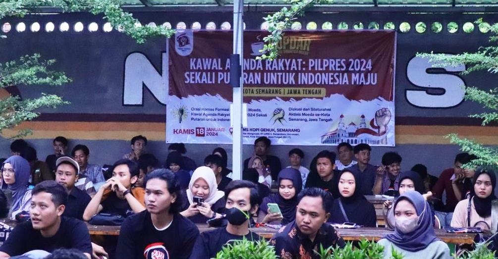  Mahasiswa Semarang Kawal Agenda Rakyat, Pilpres Sekali Putaran untuk Prabowo-Gibran Menggema di Jawa Tengah