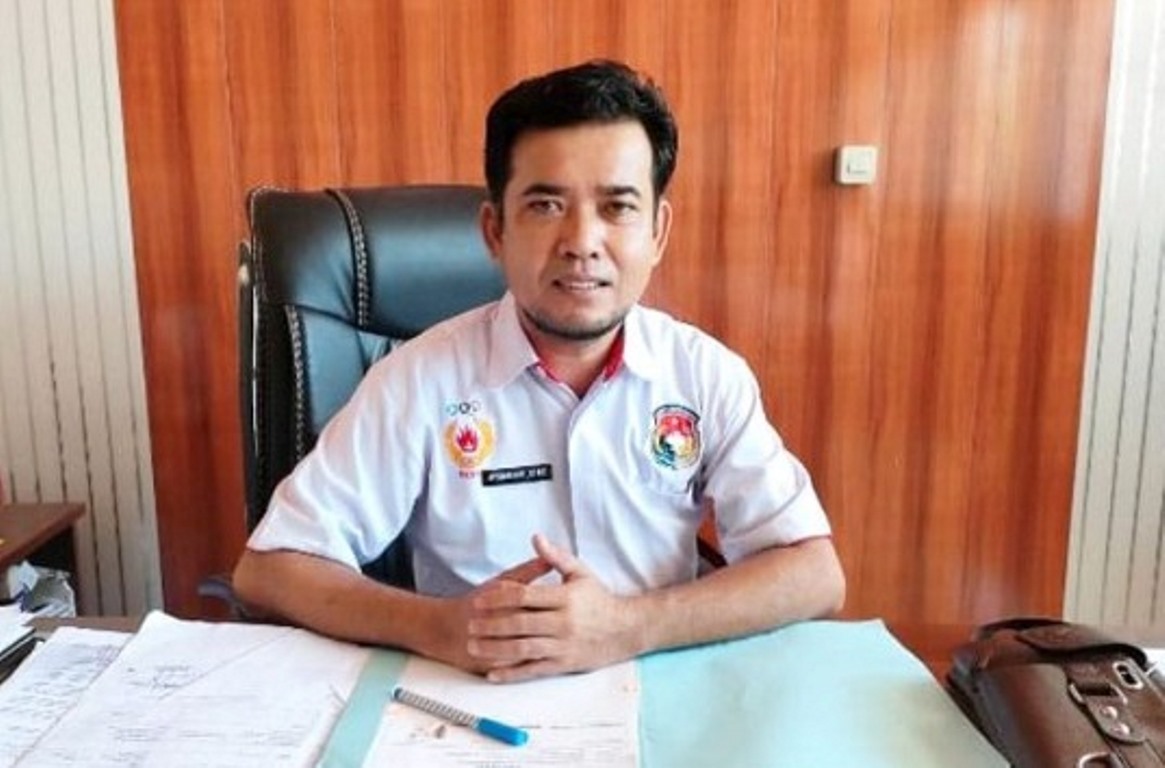 Dinas PUPR Mukomuko Perbaiki Excavator Plat Merah yang Rusak Sejak 2019 