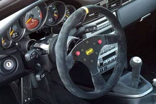 Penyebab Stir Mobil Terasa Oblique (Tidak Lurus)