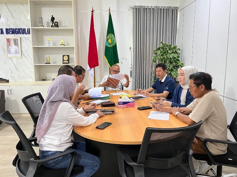 Pemda Kota Bengkulu Bahas Hasil Evaluasi Kinerja PNS