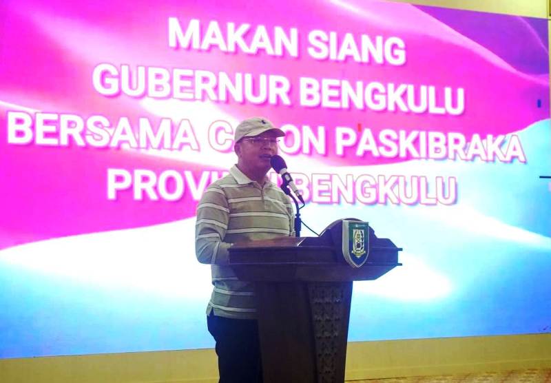 Gubernur Rohidin Ajak Calon Paskibraka Makan Siang Bersama, Modal Awal yang Baik untuk Masa Depan   