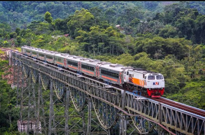 Jadwal Kereta dari Pekalongan Menuju Jakarta, Tiketnya Hanya Rp 140 Ribu