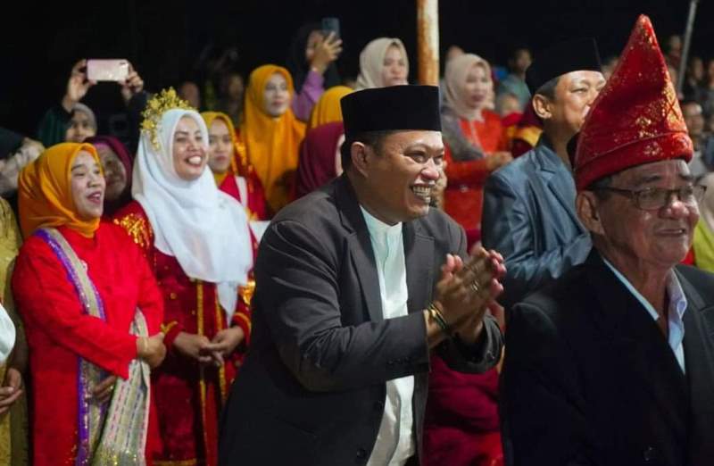 Peringatan HUT RI di Kelurahan Dermayu Beda Nian,  Gelar  Lomba Tari Adat Dibuka Bupati Seluma