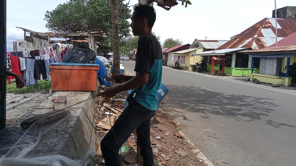 Nelayan Pantai Malabro Tidak Berani Melaut 