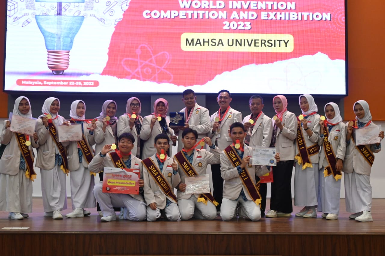 SMAN 1 Kota Bengkulu Langganan Juara Dunia