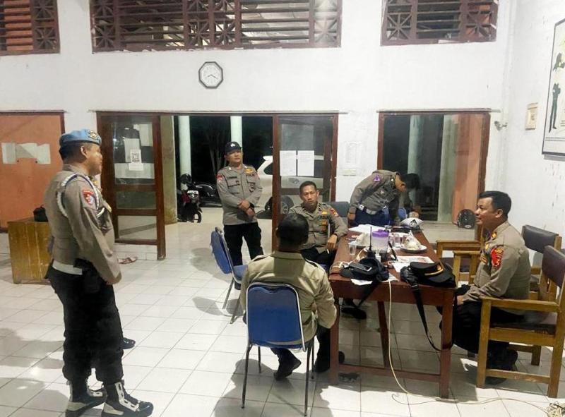 Wakapolres Kaur Monitoring Pelaksanaan Rekapitulasi Suara di Kecamatan Maje