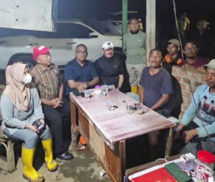 Driver Sampah TPA Air Sebakul Senang,  Walikota Bengkulu Sudah Perbaiki Jalan