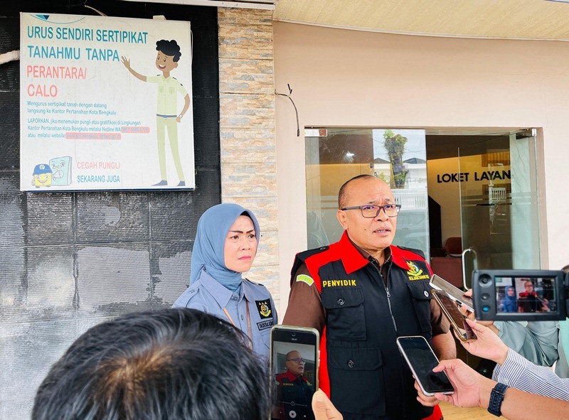 Kasus Mega Mall, Kejati Geledah  Kantor BPN Kota Bengkulu  