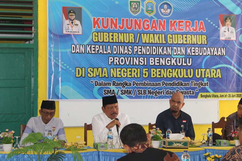 Kunjungan Kerja, Wagub Mian Dorong Sekolah Lahirkan Terobosan Untuk Peningkatan  Mutu Pendidikan 