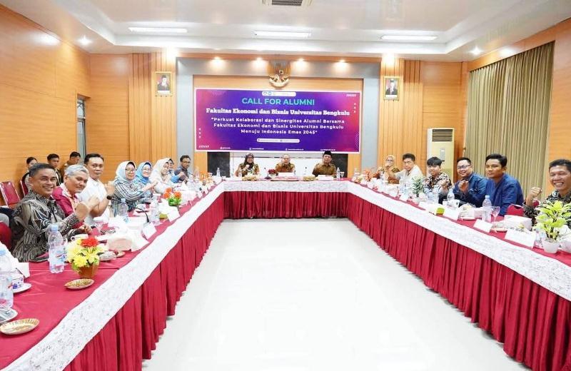 Saat Pertemuan Dengan Ikatan Alumni FEB,  Dedy Ajak Bangun Kota  dan Memajukan Unib