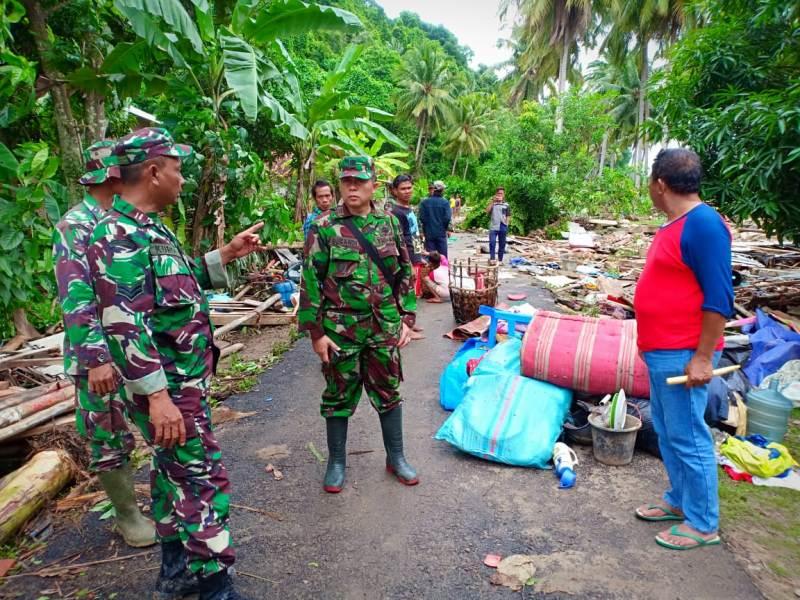 Kodam II/Sriwijaya  Kerahkan Pasukan Bantu Korban Tsunami  Lampung