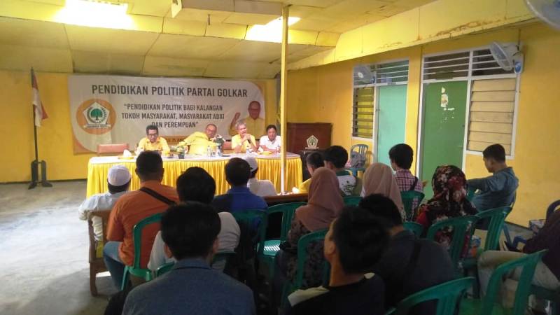 Taufiq Berikan Pendidikan Politik Partai Golkar