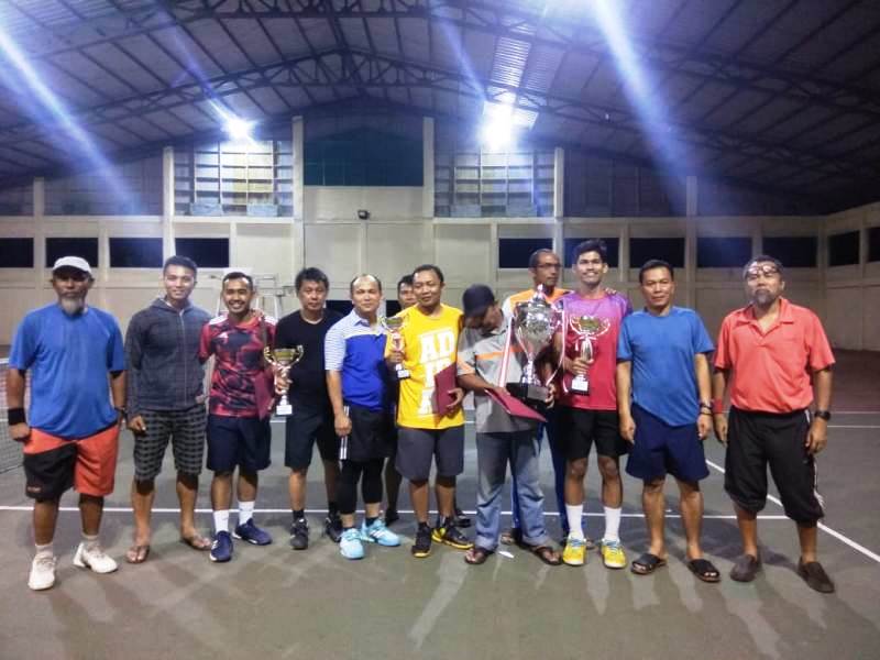 Tim INA A Juara Open Tournament Tenis Lapangan Bank Bengkulu