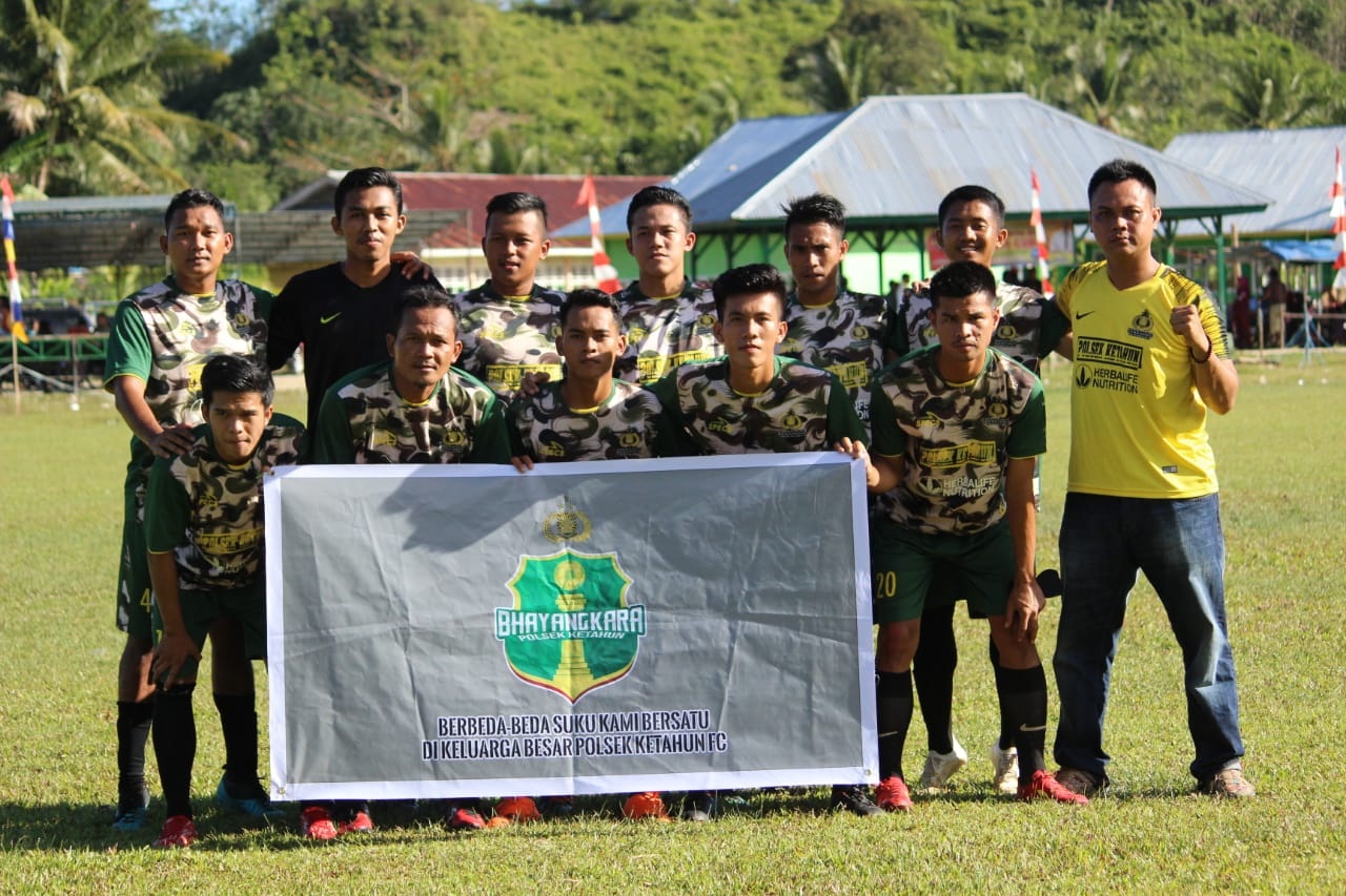 Keseblasan Polsek Ketahun Juarai Bupati Cup