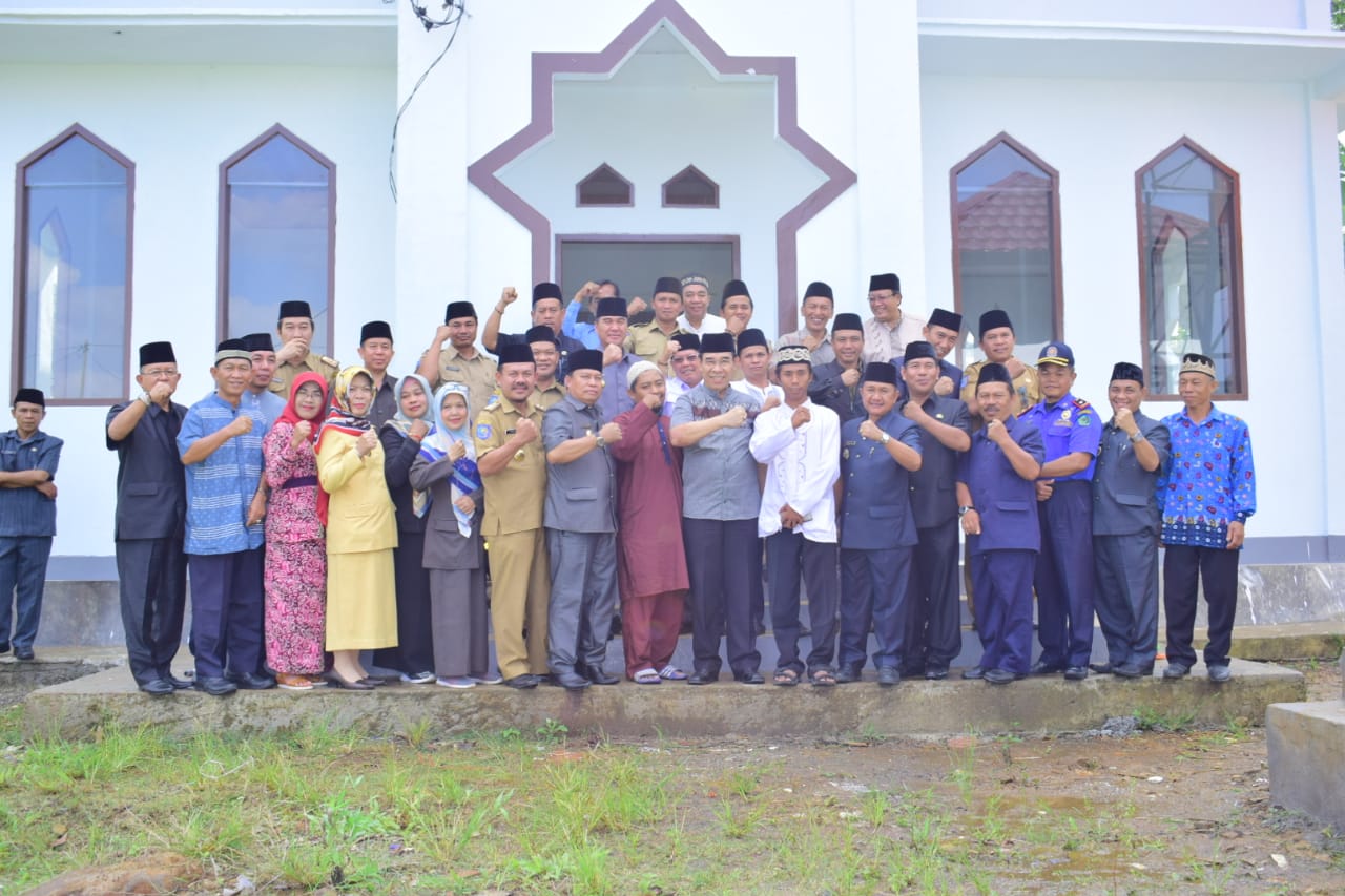 Bupati Rejang Lebong Resmikan Masjid Al-Hijaz