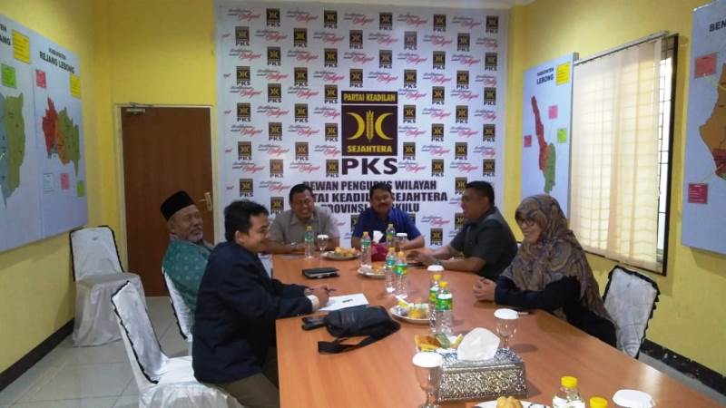 Dua Cawagub Datang Silaturahmi, PKS Bahas Arah Dukungan