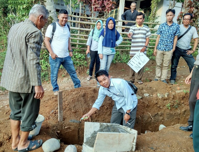 Samsir Alam Letakkan Batu Pertama Bangun Sadei Talang Renah