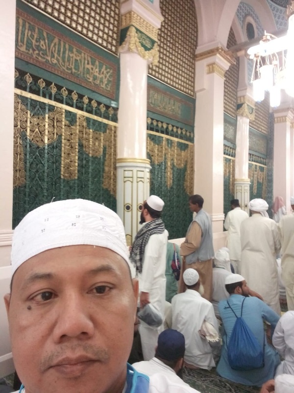 Usai Salat Arbain, JCH Bengkulu Kunjungi Makam Nabi