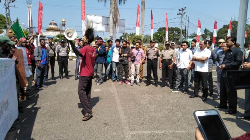 Mahasiswa asal Papua Sampaikan  Aspirasi ke DPRD Provinsi Bengkulu