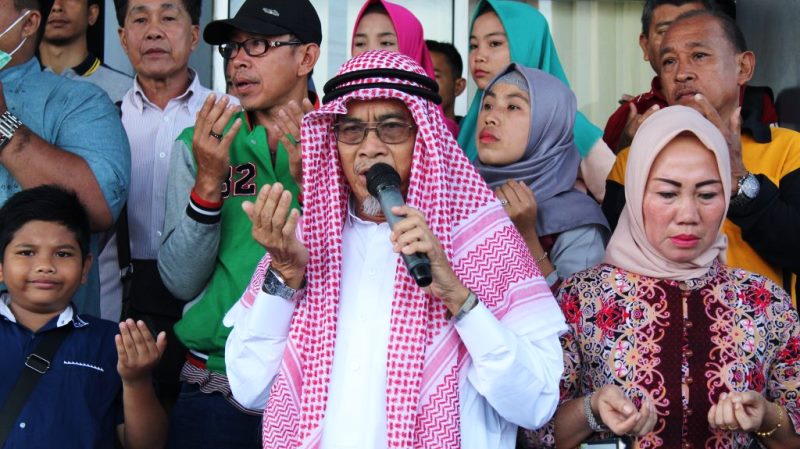 Suasana Haru Sambut Kedatangan Jemaah Haji Benteng