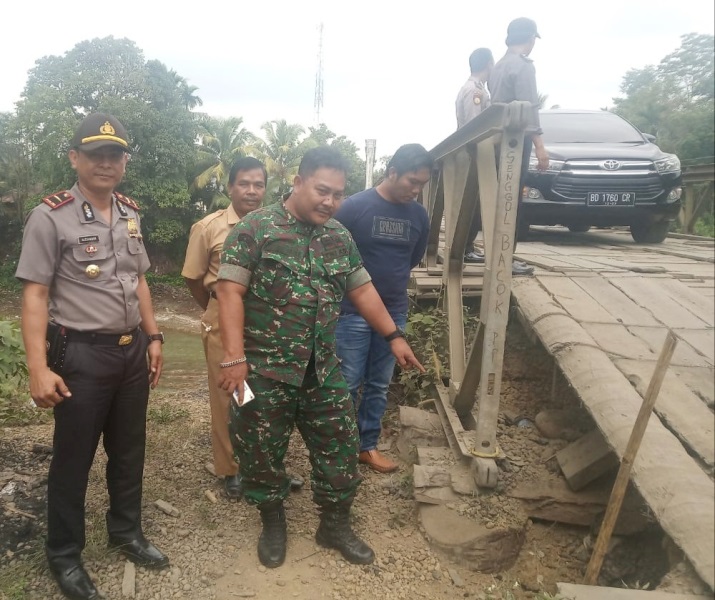 Rusak Berat, Pengendara Keluhkan Jembatan Darurat TAP