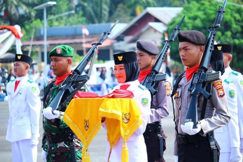 Uang Saku dan Jalan-Jalan Untuk Paskibraka Benteng