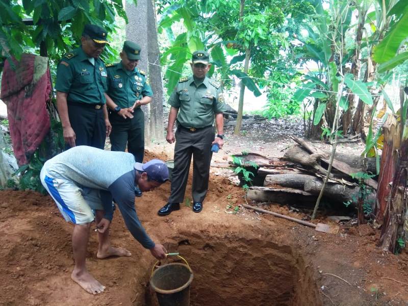 Warga Senang Dapat Program Bantuan Jambanisasi Kodim Seluma