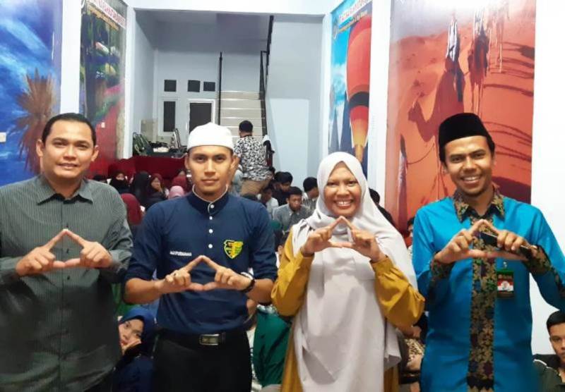 Jadikan Mahasiswa Tour Guide Haji dan Umrah yang Andal