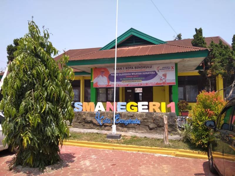 Pelaksaan UNBK di SMAN 1 Bengkulu Masih Terkendala