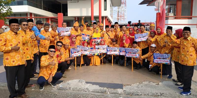 FK RTRW Ikut Meriahkan Karnaval Kain Batik Besurek Tahun 2019