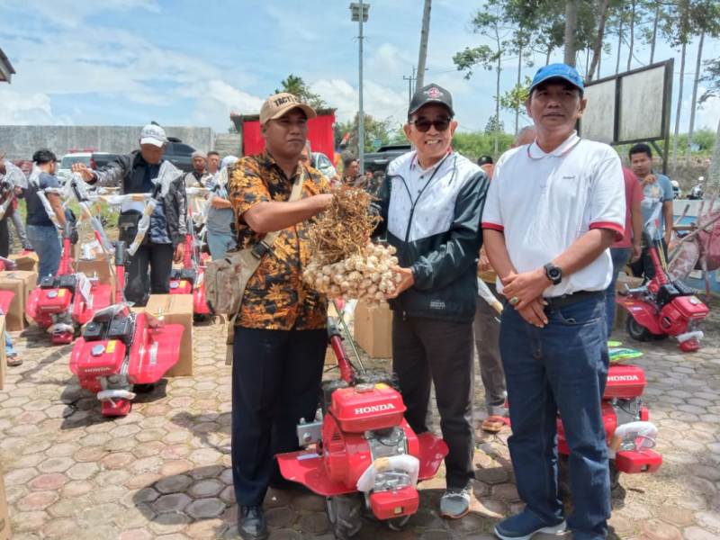 26 Poktan di Kepahiang Dapat Bantuan Alsintan