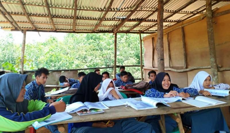 Memprihatinkan, SMK Ini Butuh Bantuan Pemerintah dan Para Dermawan