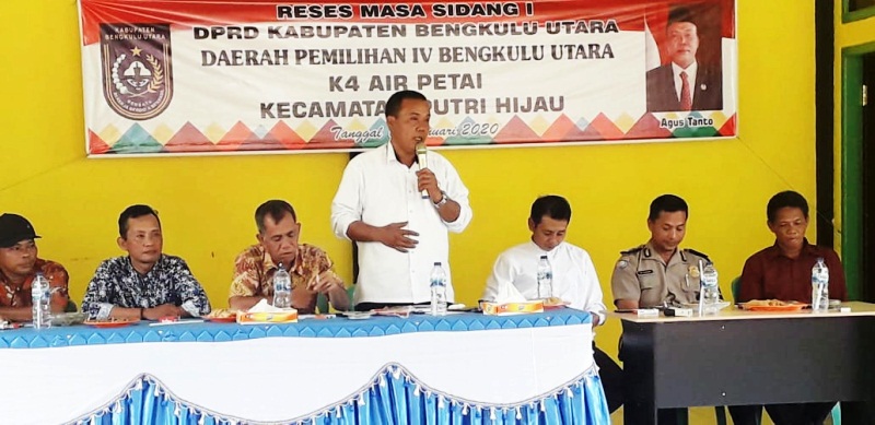 Warga Air Petai Antusias Hadiri Reses Agustanto