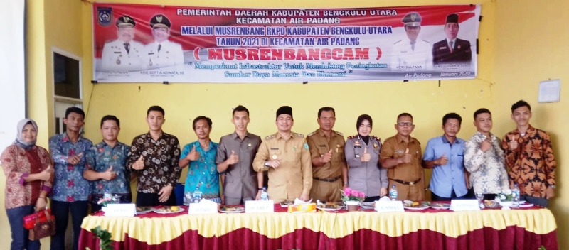 Wabup Arie dan Dwi Tanto Hadiri Musenbangcam Air Padang