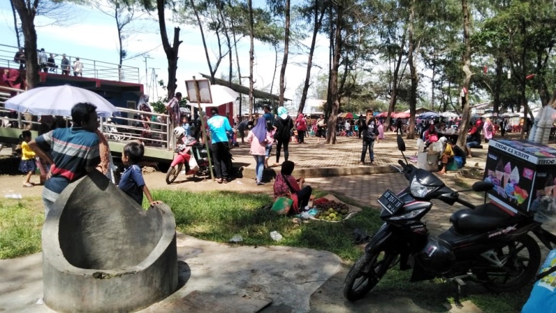 Objek Wisata Kota Bengkulu Diserbu Pengunjung dari Luar Daerah