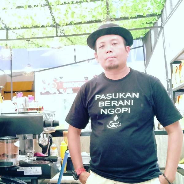 KMnol Siap Manjakan Para Penikmat Kopi