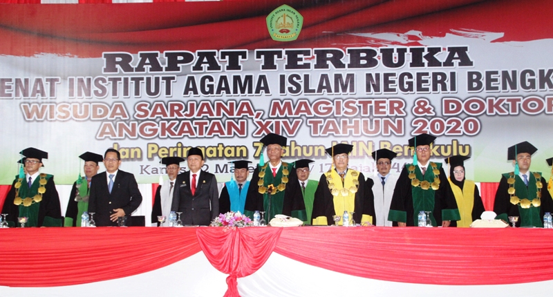 729 S1, S2 dan S3 IAIN Sukses Diwisuda Terakhir