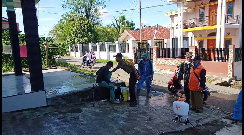 Warga Desa Taba Tebelet Bersatu Lawan Covid-19