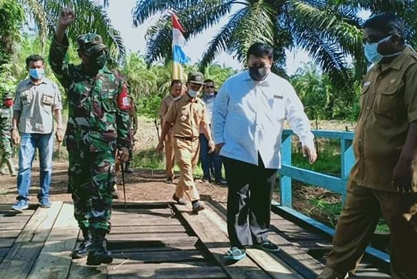 Tidak Mau Terburu-buru, Bupati Mukomuko Selektif Bagikan Sembako