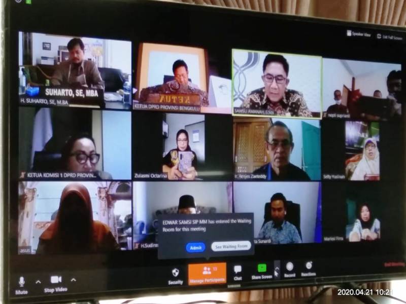 Perdana, DPRD Provinsi Laksanakan Rapat Paripurna Secara Virtual