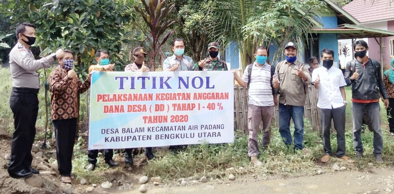 Sadei Balam Mulai Bangun Rabat Beton Jalan Lingkungan