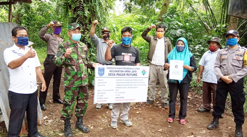 Pagar Ruyung Bangun JUT dan Jambanisasi