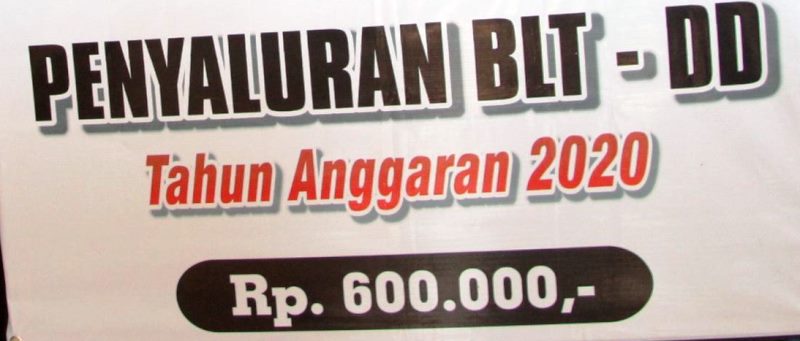 100 KK Desa Renah Lebar Terima BLT DD