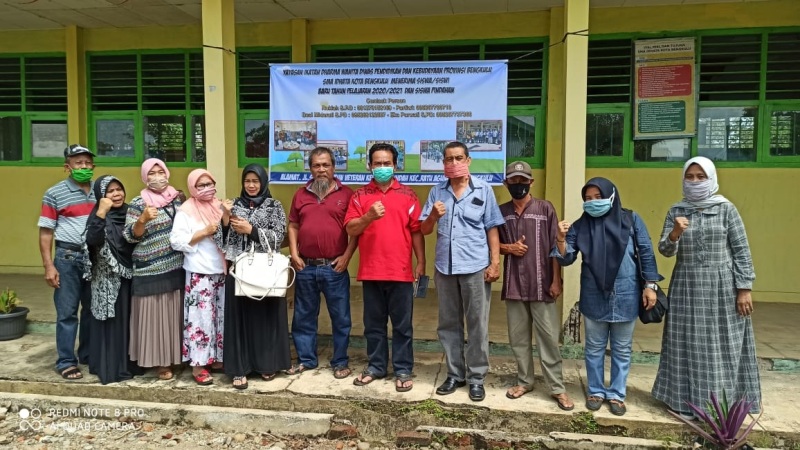 Sedih, Alumni SMA Idhata Angkatan 89/90 Bantu Rehab Sekolah