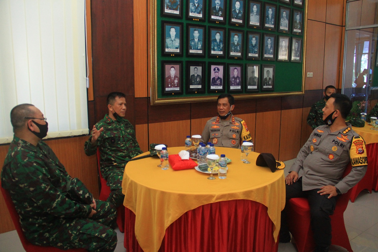 Kunjungi Korem 041/Gamas, Kapolda Tingkatkan Sinergitas, TNI dan Polri