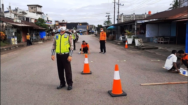 Ciptakan Kebiasaan Baru, Satlantas Polres BS Buat Stop line