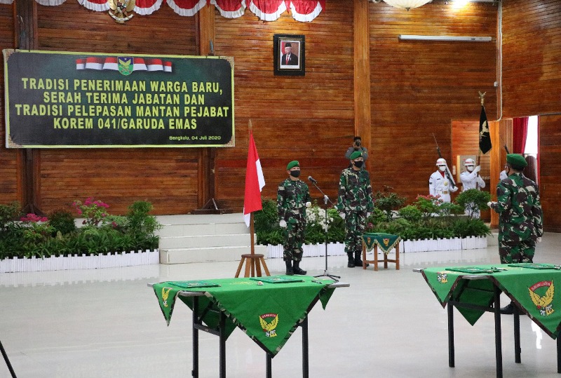 Danrem Pimpin Sertijab dan Terima Warga Baru Korem 041/Gamas